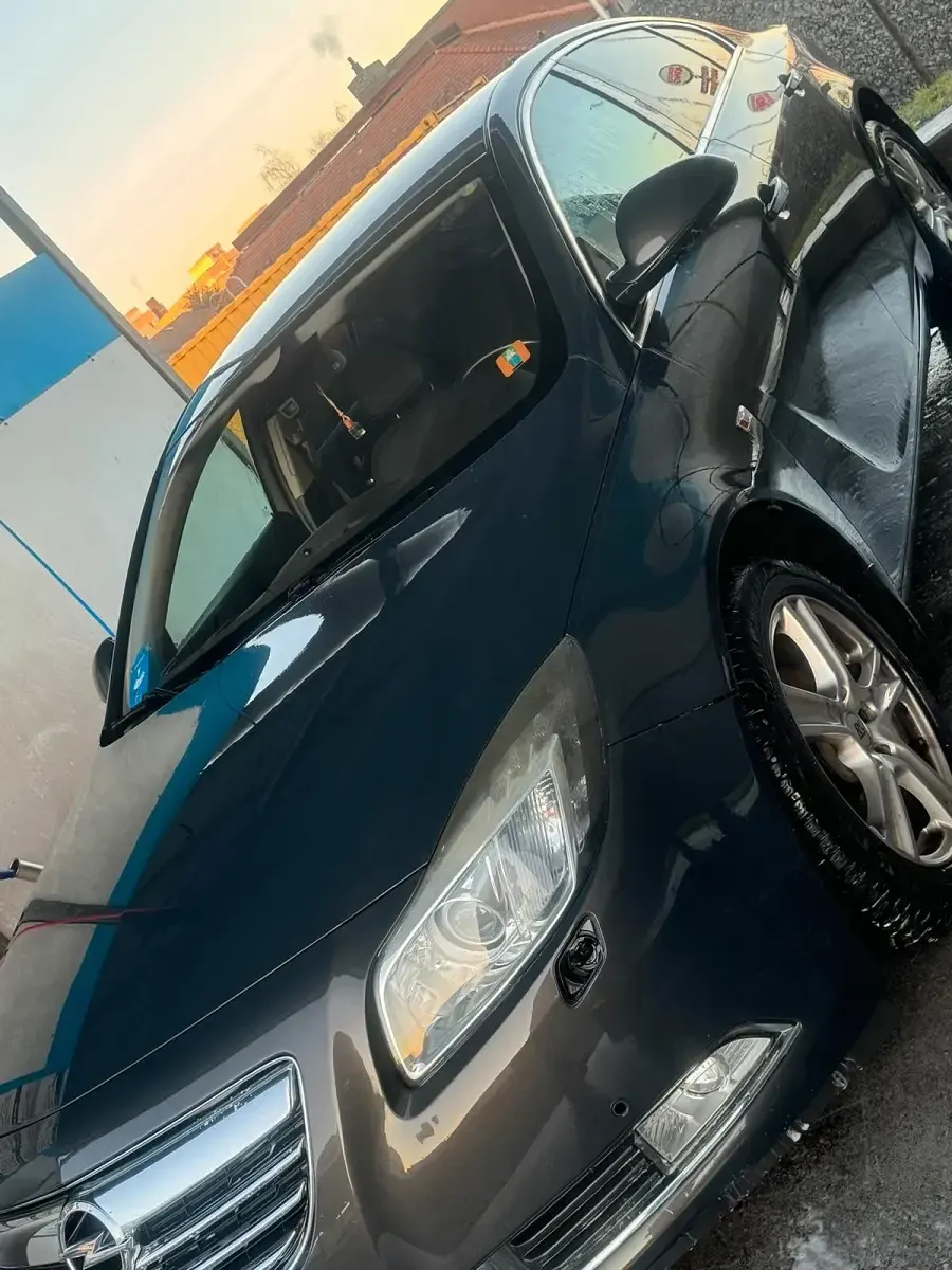 Gebraucht Opel Insignia 163 PS (119 kW) 2013 Grau Limousine