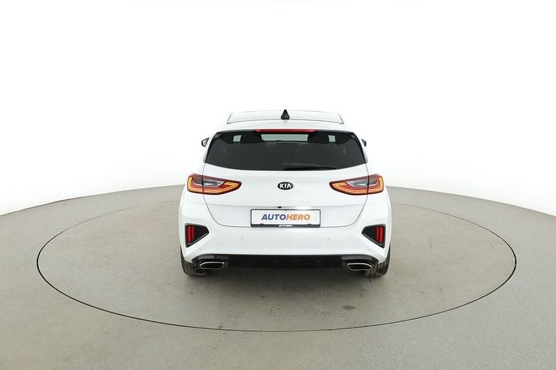 Gebraucht Kia Ceed GT GT 204 PS (150 kW) 2020 Weiß Limousine