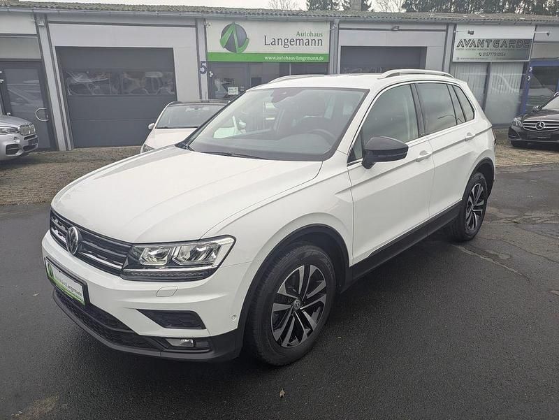 Pure white Gebraucht 2019 VW Tiguan IQ Drive SUV | 19.960 € (Superpreis) - Bild 1/4