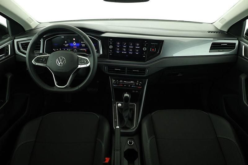 Neu VW Taigo Edition 150 PS (110 kW) 2025 Ascotgrau SUV