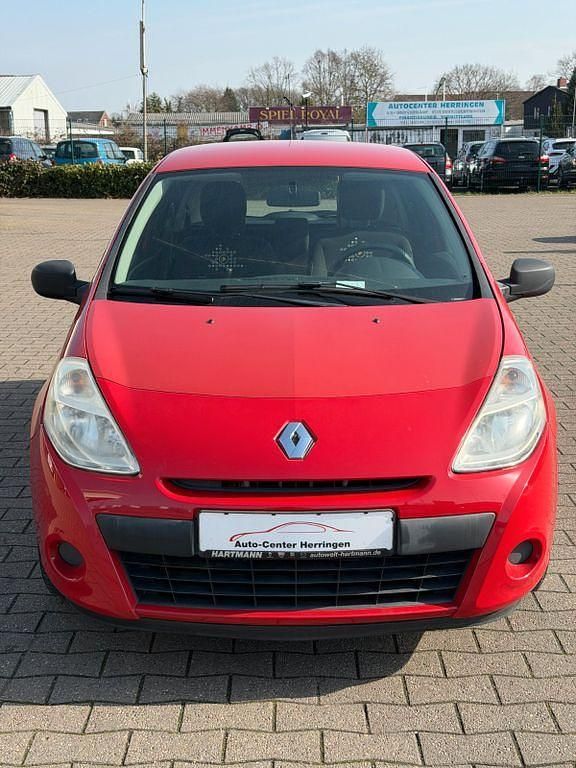 Gebraucht Renault Clio III 75 PS (55 kW) 2012 Rot Kleinwagen