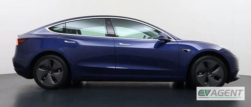 Gebraucht Tesla Model 3 Standard Range Plus 239 kW (325 PS) 2020 Blau Limousine