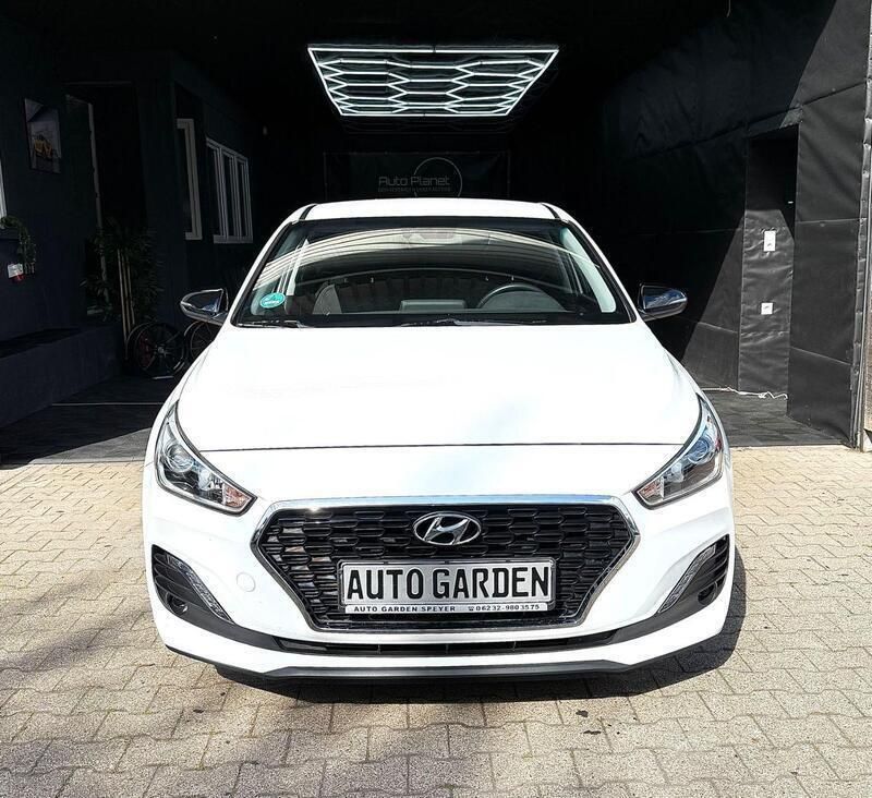 Polar white / sol Gebraucht 2019 Hyundai i30 Kleinwagen | 14.900 € (Fairer Preis) - Bild 1/4