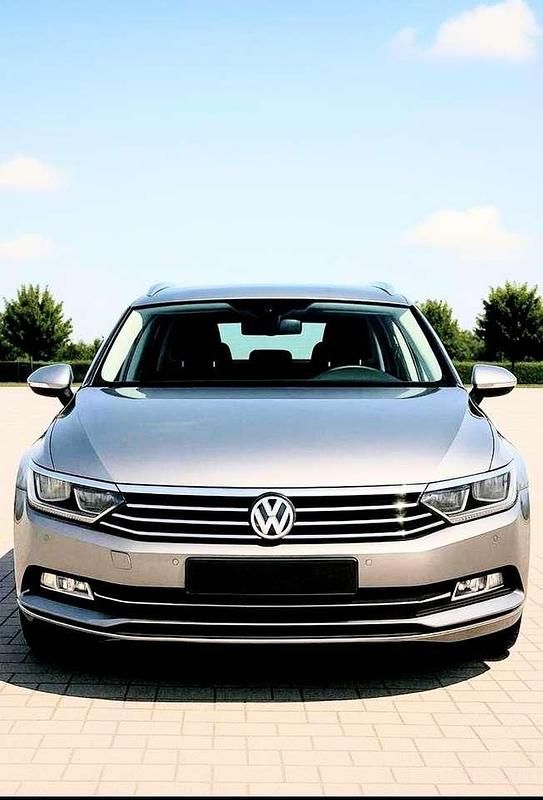 Gebraucht VW Passat Highline 150 PS (110 kW) 2016 Limousine