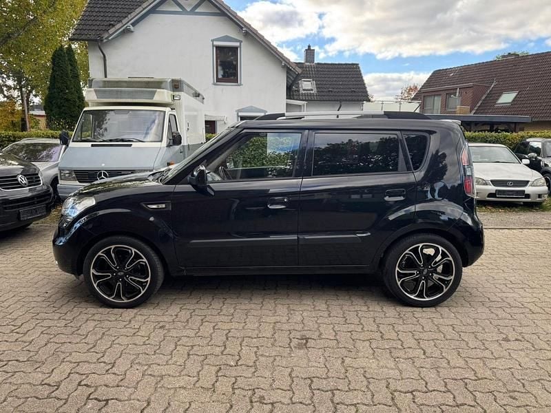 Gebraucht Kia Soul 126 PS (92 kW) 2009 Schwarz SUV