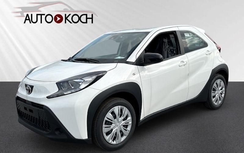Gebraucht Toyota Aygo X Business Edition 72 PS (52 kW) 2024 Weiß SUV