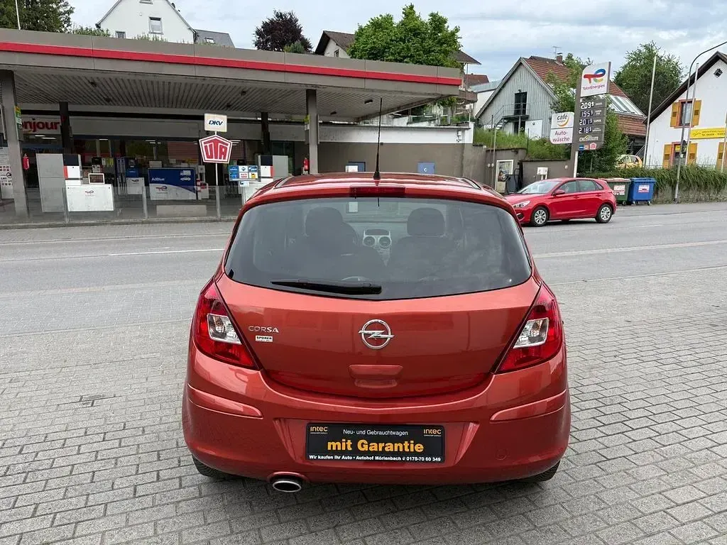 Gebraucht Opel Corsa Satellite 87 PS (63 kW) 2011 Orange Kleinwagen