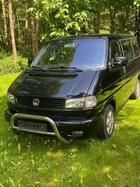 Gebraucht VW Multivan 102 PS (75 kW) 2000 Schwarz Van / Kleinbus
