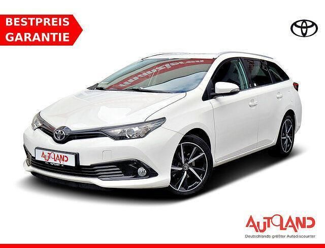 Weiß Gebraucht 2019 Toyota Auris Team Kombi | 16.990 € (Teuer) - Bild 1/4