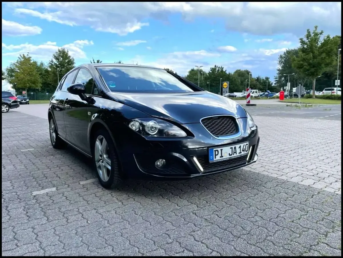 Gebraucht Seat Leon Copa 125 PS (91 kW) 2012 Schwarz Limousine