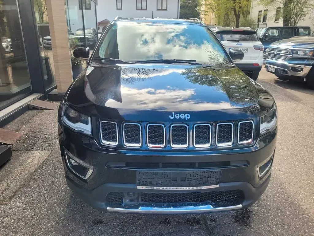 Käytetty Jeep Compass Opening Edition 170 HP (125 kW) 2017 Musta Katumaasturi