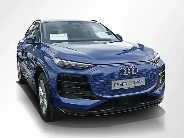 Gebraucht Audi e-tron Ambiente 185 kW (252 PS) 2025 Ascariblau metallic SUV