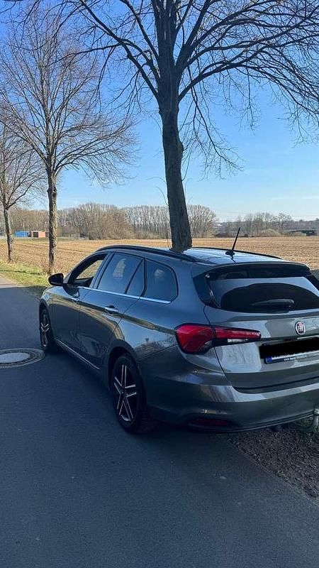 Gebraucht Fiat Tipo Lounge 120 PS (88 kW) 2017 Kombi