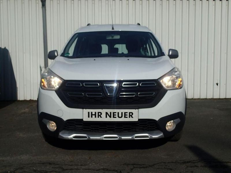 Gebraucht Dacia Dokker Celebration 116 PS (85 kW) 2018 Van / Kleinbus