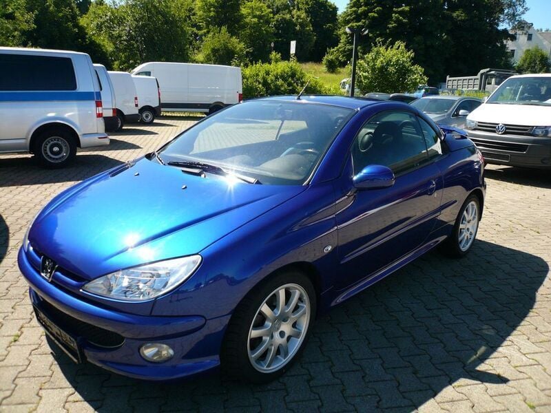 Gebraucht Peugeot 206 CC Filou 109 PS (80 kW) 2006 Blau Cabrio