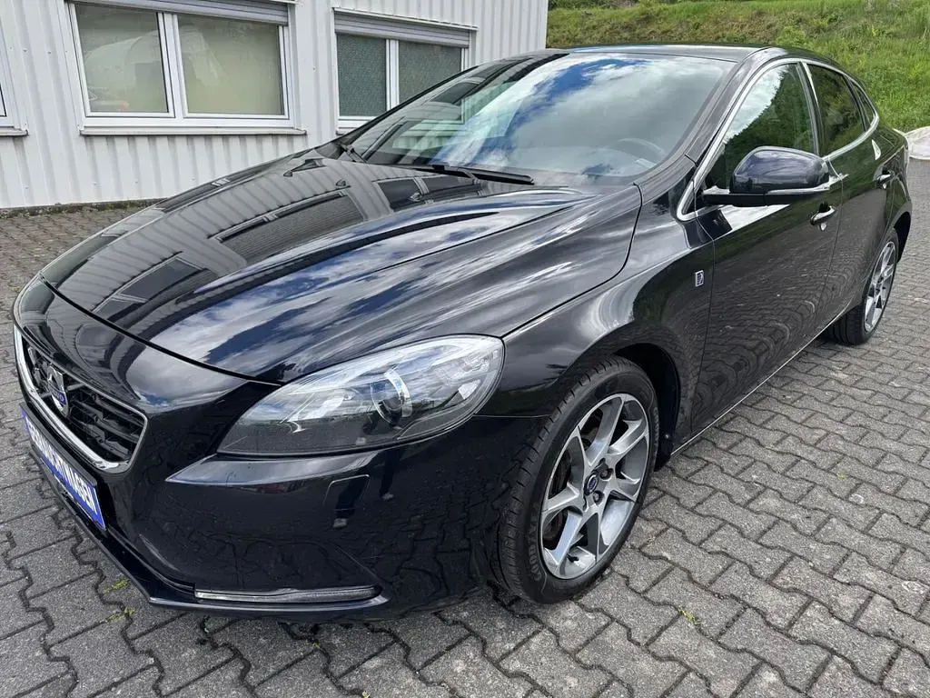 Gebraucht Volvo V40 Ocean Race 245 PS (180 kW) 2015 Schwarz Limousine
