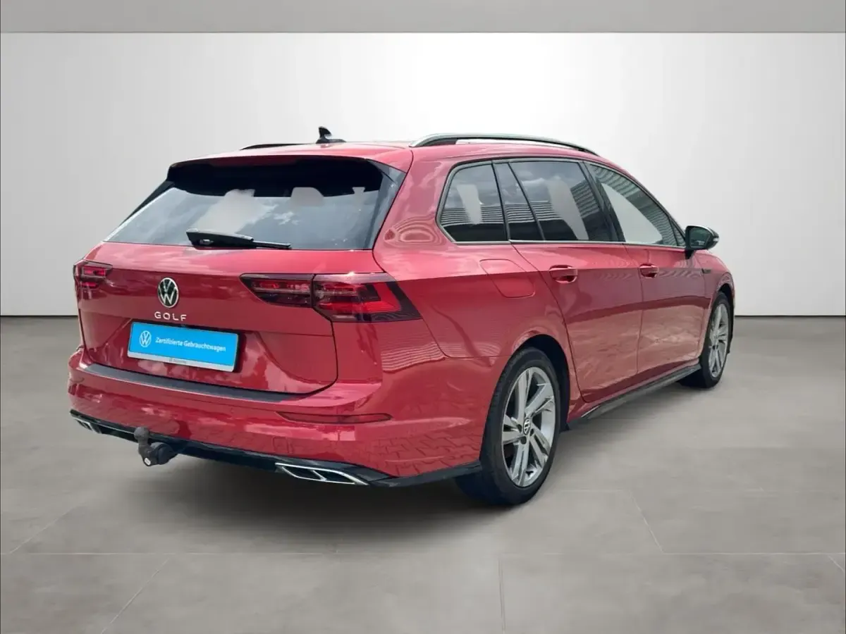 Gebraucht VW Golf VIII R-line 150 PS (110 kW) 2020 Rot Kombi
