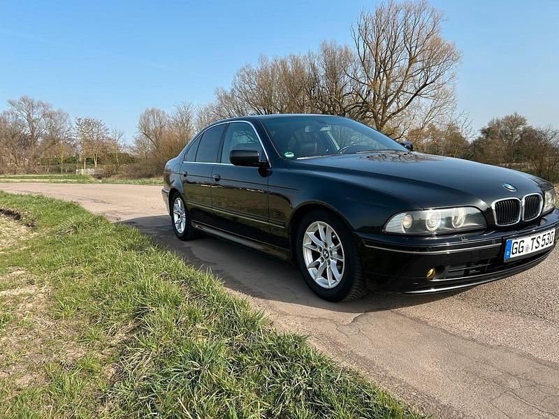 Gebraucht BMW 530 193 PS (141 kW) 2002 Schwarz Limousine