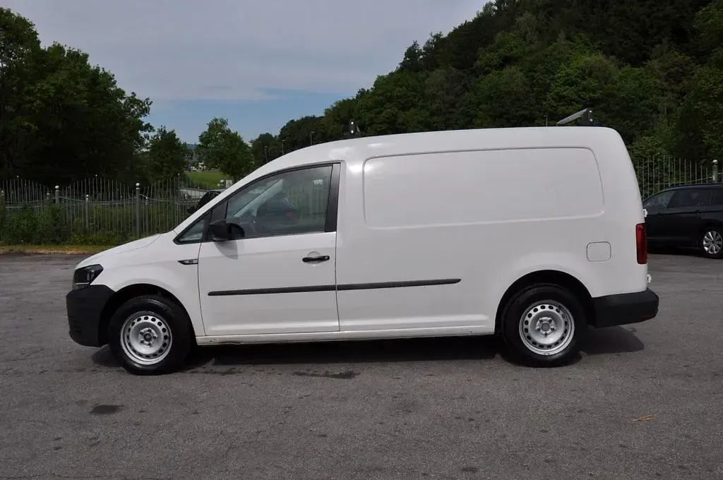 Gebraucht VW Caddy 102 PS (75 kW) 2020 Weiß Van / Kleinbus