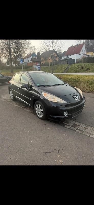 Schwarz Gebraucht 2009 Peugeot 207 Kleinwagen | 1.600 € (Fairer Preis) - Bild 1/4