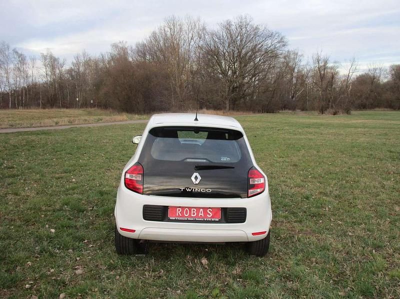Gebraucht Renault Twingo Luxe 71 PS (52 kW) 2015 Crystal weiss Kleinwagen