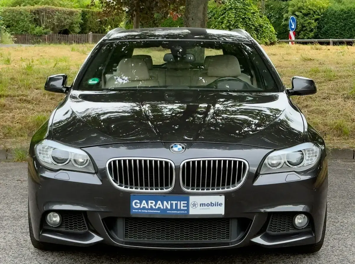Gebraucht BMW 535 M Sport 306 PS (225 kW) 2012 Grau Kombi