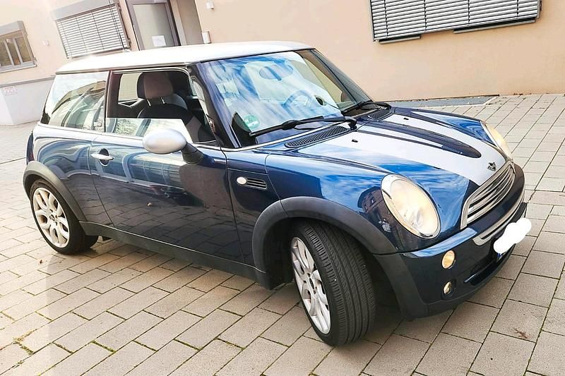 Blau Gebraucht 2006 Mini ONE Kleinwagen | 2.990 € (Etwas zu teuer) - Bild 1/4