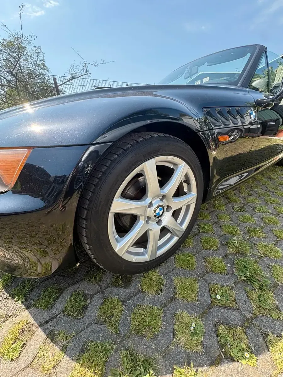 Używany BMW Z3 140 KM (102 kW) 1997 Czarny Kabriolet