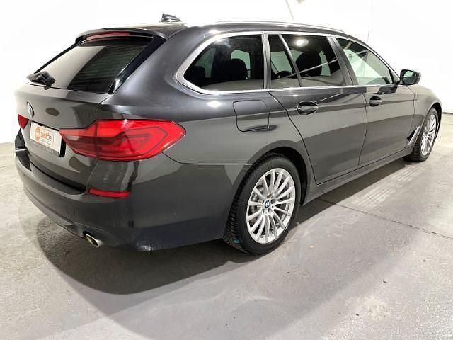 Gebraucht BMW 520 190 PS (139 kW) 2020 Grau Kombi