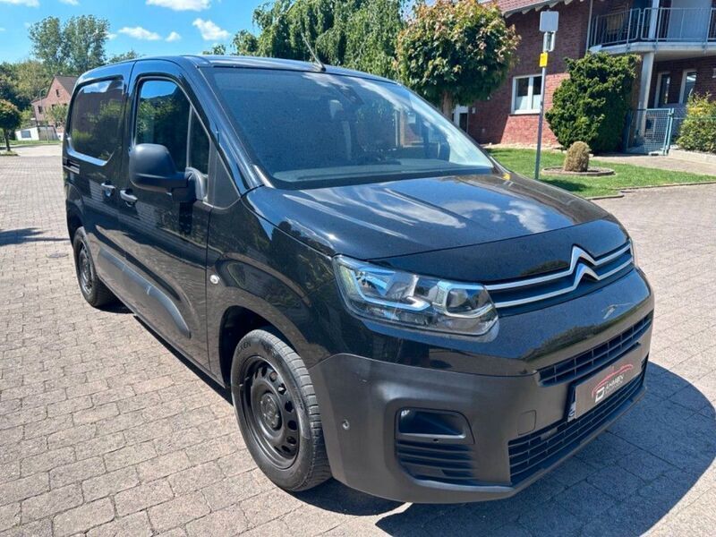Schwarz Gebraucht 2019 Citroën Berlingo Van / Kleinbus | 10.700 € - Bild 1/4