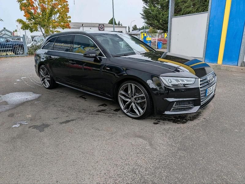 Gebraucht Audi A4 S-Line 150 PS (110 kW) 2016 Schwarz Kombi