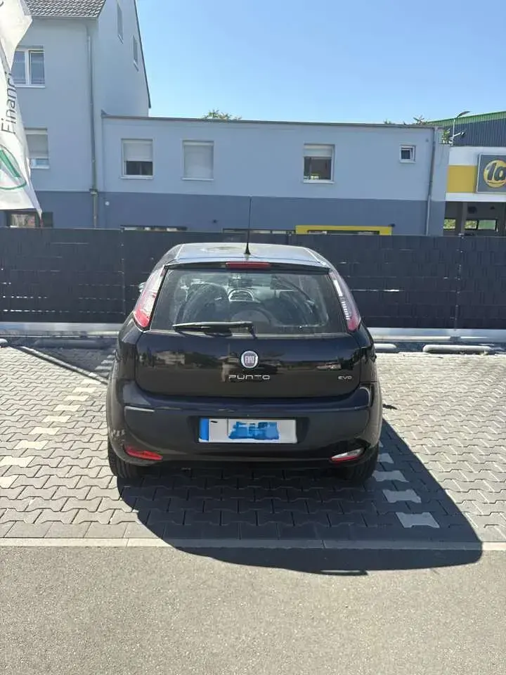 Gebraucht Fiat Punto Evo 76 PS (55 kW) 2009 Schwarz Kleinwagen