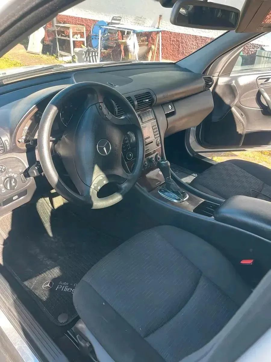Gebraucht Mercedes C200 163 PS (119 kW) 2005 Silber Kombi