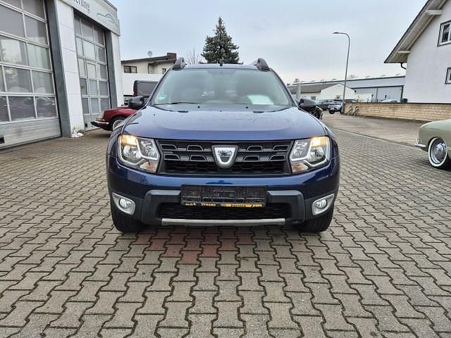 Gebraucht Dacia Duster Black Shadow 125 PS (91 kW) 2017 SUV