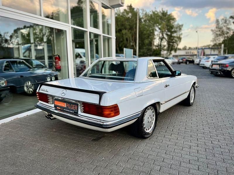 Gebraucht Mercedes 560 231 PS (169 kW) 1986 Weiß Cabrio