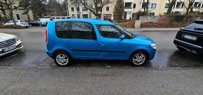 Gebraucht Skoda Roomster 65 PS (47 kW) 2007 Blau Van / Kleinbus