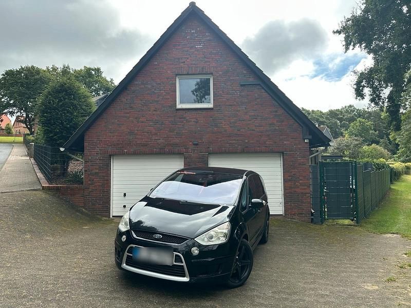 Gebraucht Ford S-MAX Titanium S 175 PS (128 kW) 2008 Schwarz Van / Kleinbus