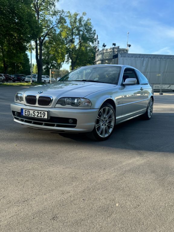 Silber Gebraucht 1999 BMW 320 Sport Line Coupé | 6.000 € (Teuer) - Bild 1/4