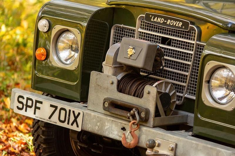 Gebraucht Land Rover 3 69 PS (50 kW) 1982 Grün SUV