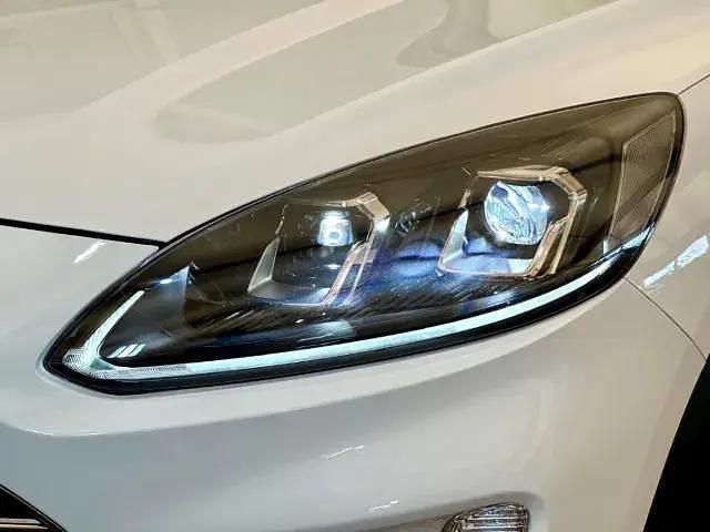 Gebraucht Ford Kuga Titanium X 152 PS (111 kW) 2021 Weiss SUV