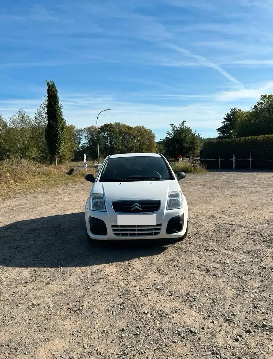Gebraucht Citroën C2 60 PS (44 kW) 2008 Weiß Kleinwagen