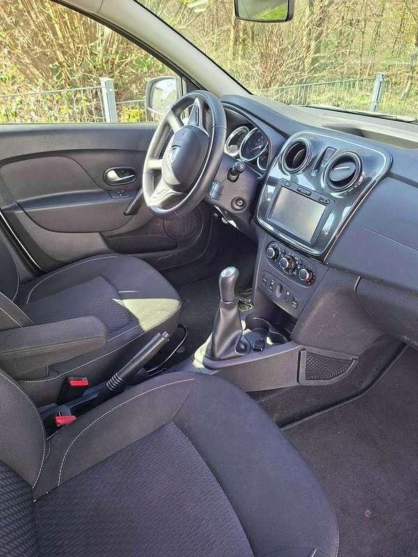 Gebraucht Dacia Logan MCV 90 PS (66 kW) 2017 Weiß Kombi