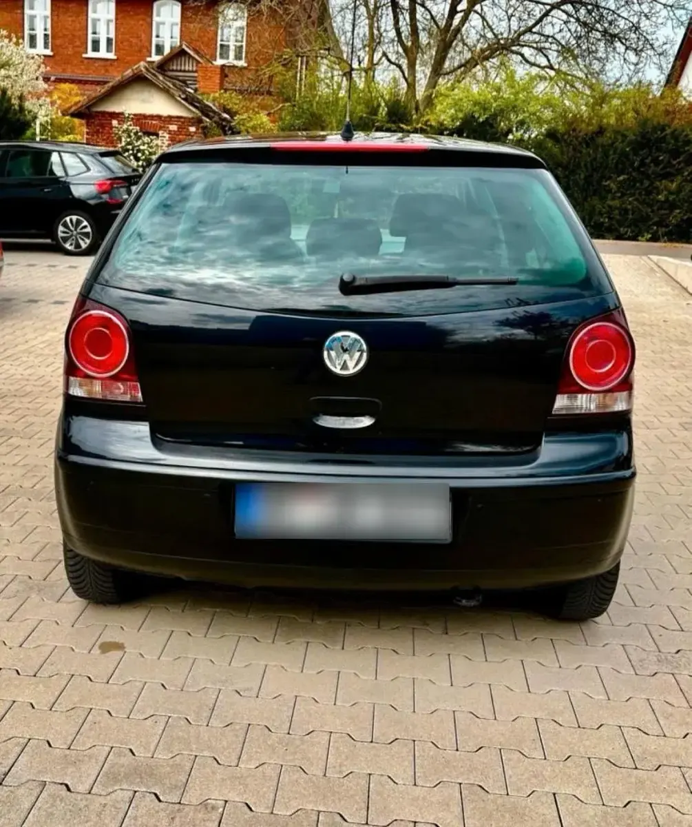 Gebraucht VW Polo 80 PS (58 kW) 2007 Schwarz Kleinwagen