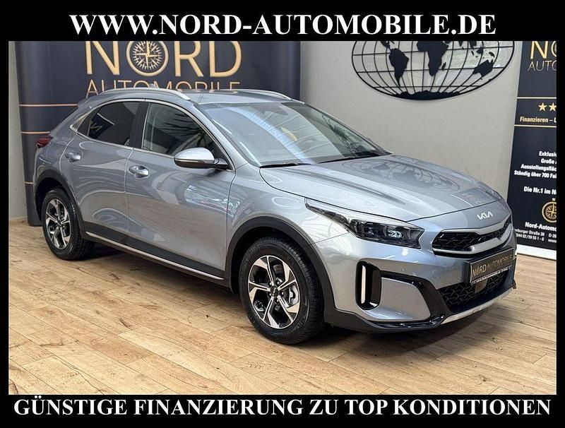 Neu Kia XCeed Exclusive 150 PS (110 kW) 2025 Silber SUV