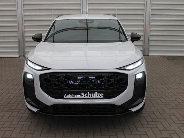 Neu Audi Q3 150 PS (110 kW) 2025 Weiß SUV