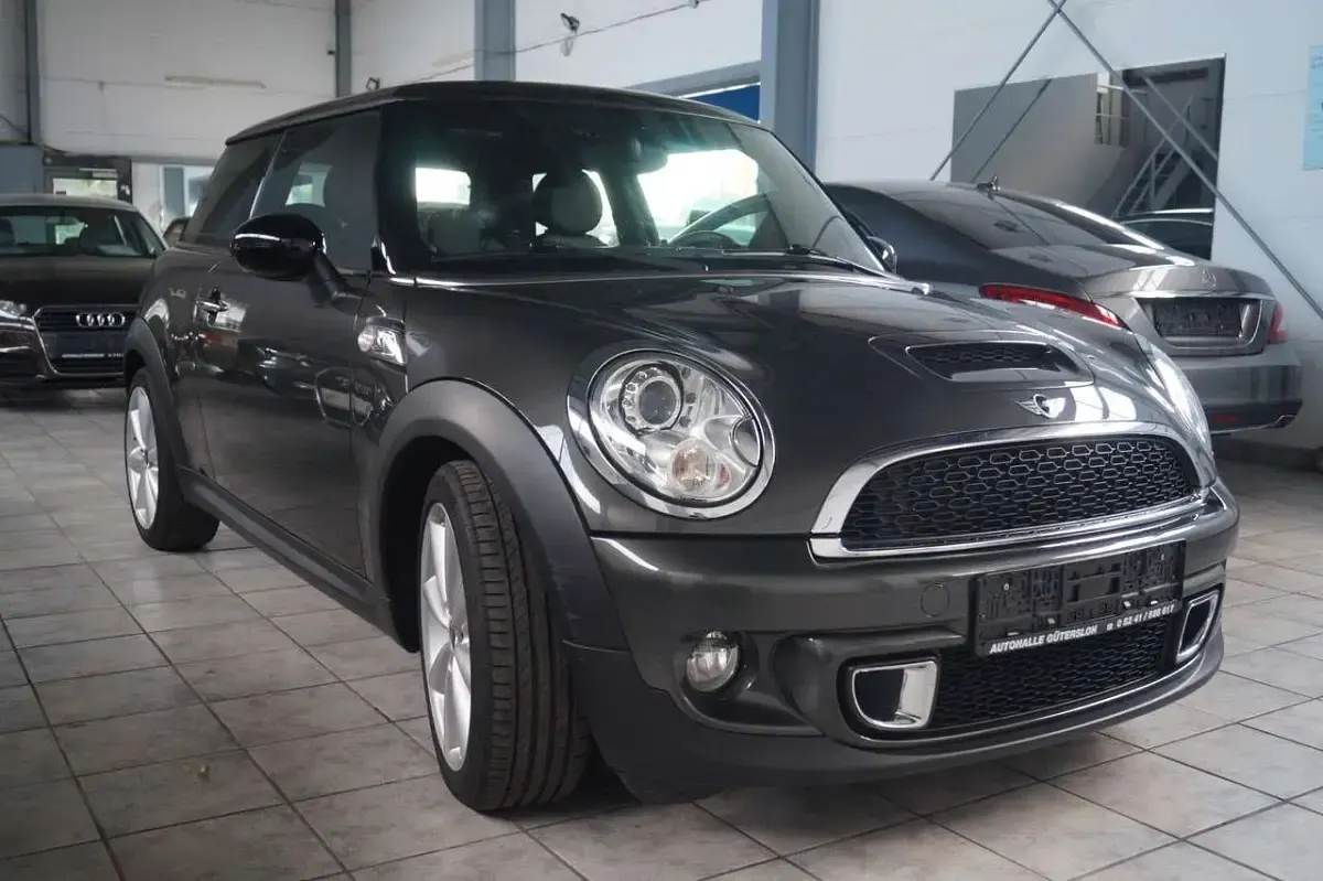 Gebraucht Mini Cooper S 184 PS (135 kW) 2011 Grau Kleinwagen
