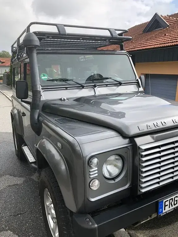 Gebraucht Land Rover Defender 122 PS (89 kW) 2008 Grau Kombi
