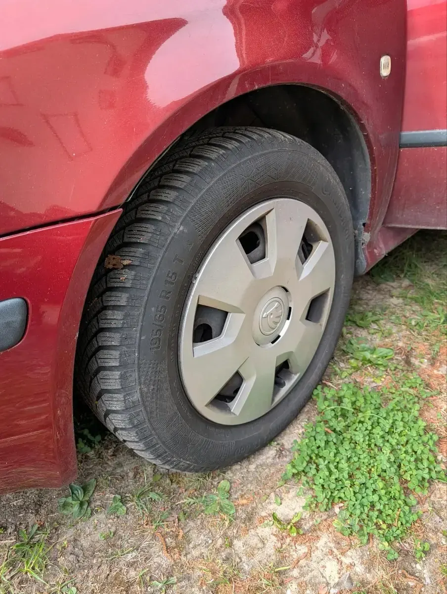 Gebraucht Skoda Octavia 90 PS (66 kW) 2005 Rot Limousine