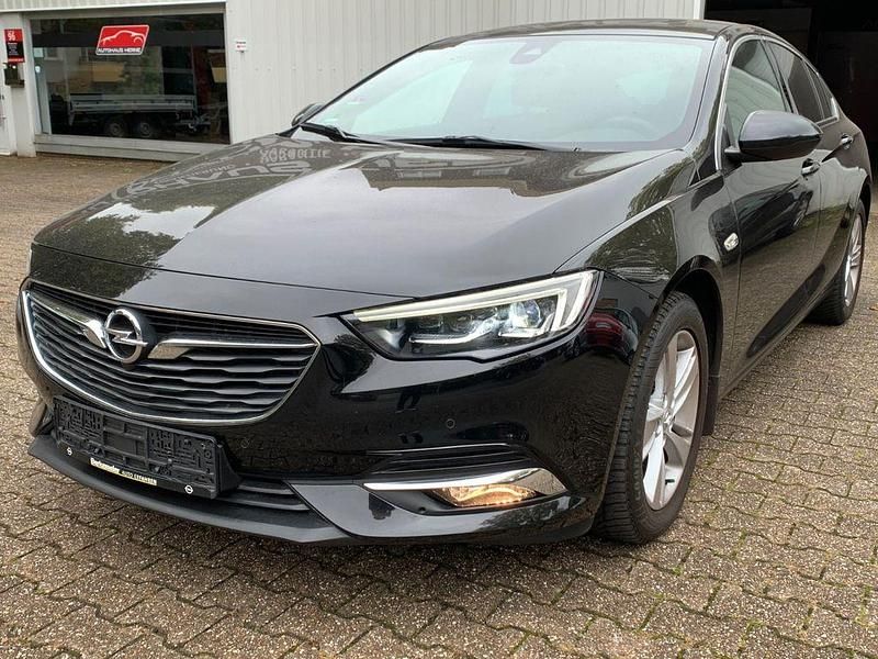Schwarz Gebraucht 2019 Opel Insignia Limousine | 13.490 € (Superpreis) - Bild 1/4