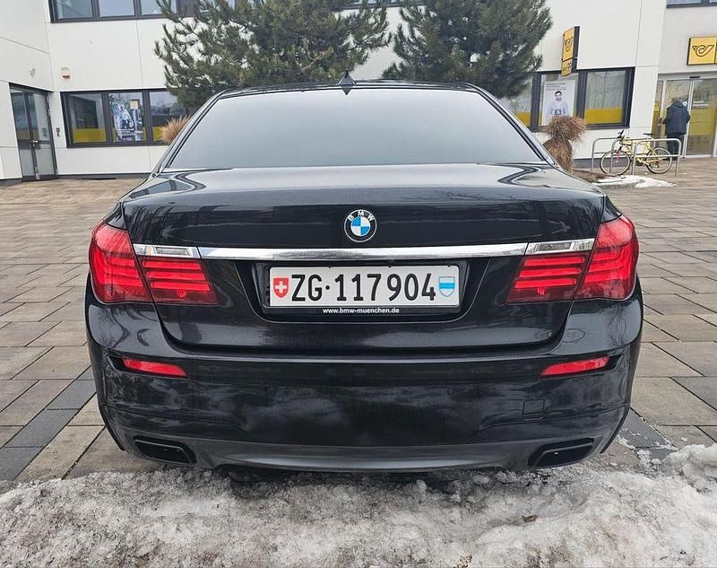 Gebraucht BMW 750L M Sport 381 PS (280 kW) 2014 Schwarz Limousine